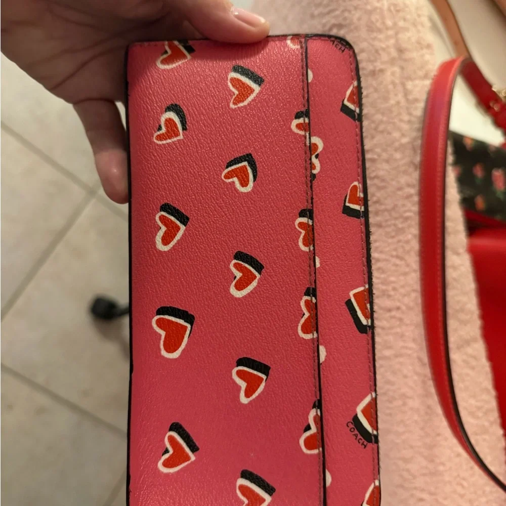 EUC Coach Pink Heart Pattern Wallet - Picture 2 of 3